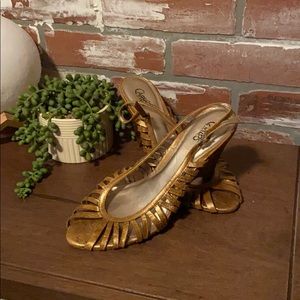 Carlos Santana wedge heel